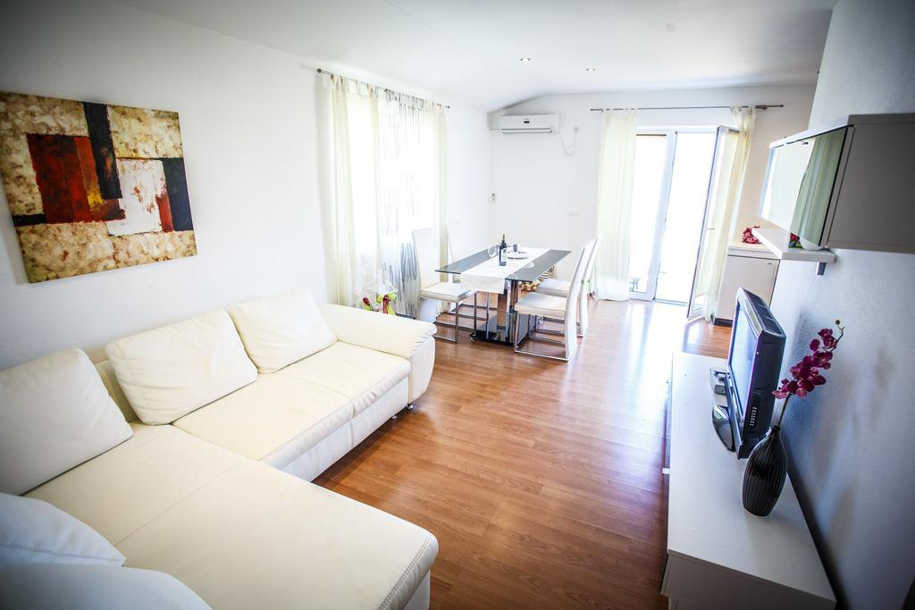 Villa Oleander Marina Quarto foto